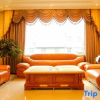 Отель Weihui Lishui Holiday Hotel (Xinxiang Medical College No.1 Affiliated Hospital), фото 2