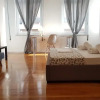 Отель Ionian Apartment- Athens Center, 6 Bd, 2.5 Bath, фото 2