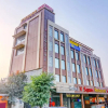 Отель Fabhotel V Square, фото 1
