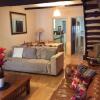 Отель Cosy Central Windsor House Sleeps 4 в Виндзоре