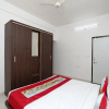 Отель OYO 10067 Home Modern 2BHK Gulab Bagh, фото 4