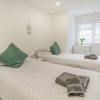 Отель Upper Hill Park - 3 Bed Bungalow - Tenby, фото 3