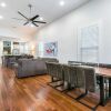 Отель Spacious 5 Bedroom Near Magazine St & Uptown, фото 11