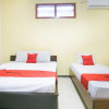 Отель RedDoorz Syariah @ Jalan Gajah Mada, фото 7