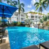 Отель Beach Club Palm Cove 2 Bedroom Luxury Penthouse, фото 13