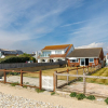 Отель Sunny Seafront Chalet - Sleeps 6, фото 23