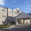 Отель Fairfield Inn by Marriott Tracy, фото 1