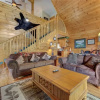 Отель Komfy Kozy 3 Bedroom Home with Hot Tub, фото 14