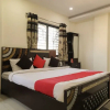 Отель Uk Service Apartment by OYO Rooms, фото 6