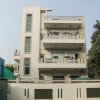 Отель Collection O 84796 Royal Residency в Гургаоне