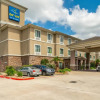 Отель Rest Well Inn & Suites, фото 1