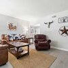 Отель The Ranch 4-bedrooms Large Yard Patio, фото 2
