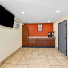 Отель Econo Lodge Akron Copley Northwest, фото 12