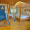 Отель Distant Relatives Ecolodge & Backpackers, фото 4