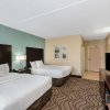 Отель La Quinta Inn N Suites Knoxville Airport, фото 15