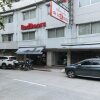 Отель RedDoorz Premium @ Arzo Hotel Manila - Vaccinated Staff, фото 8
