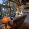 Отель Tree Top Retreat by Lake Tahoe Accommodations, фото 10