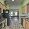 Отель Surfside Beach Home Base: Steps to Pool & Ocean!, фото 4