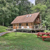 Отель Quiet Max Meadows Cabin, 12 Acres of Property, фото 13