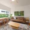 Отель Mid-century 1 Bedroom Apartment on Albert Park With Parking, фото 15