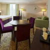 Отель Courtyard London Gatwick Airport, фото 7