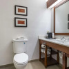 Отель Comfort Inn Airport, фото 9