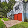 Отель Waterfront Sebago Lake Cottage W/dock + Beach, фото 18