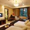 Отель New Overseas Chinese Hotel, фото 3