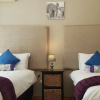 Отель Luxury Heights Guesthouse, фото 7