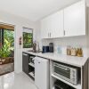 Отель Noosa Hinterland Retreat For Total Isolation, фото 3