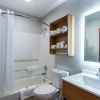 Отель Microtel Inn & Suites by Wyndham Burlington, фото 9