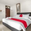 Отель RedDoorz @ Mega Indah Villa Estate G16, фото 2