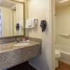Отель Days Inn by Wyndham Leesville, фото 8