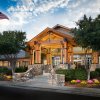 Отель Crowne Plaza Resort Asheville, an IHG Hotel в Эшвилле