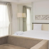 Отель Nice And Comfy Studio Azalea Suites Apartment, фото 13