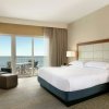 Отель Hilton Ocean City Oceanfront Suites, фото 3
