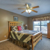 Отель Moosetrax - 3 Bedrooms, 2 Baths, Sleeps 6 Cabin by RedAwning, фото 9