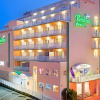 Отель Paradise Plaza Inn, фото 1