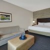 Отель Hampton Inn & Suites Robbinsville, фото 7