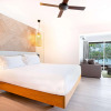 Отель DoubleTree by Hilton Noumea Ilot Maitre Resort, фото 5