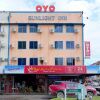 Отель OYO 44051 Sunlight Inn в Бинтулу