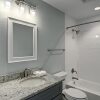 Отель Island 43 3 Bedroom Condo, фото 10