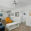 Отель Spacious 1 Bedroom APT at the beach, фото 6