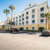 Отель COMFORT INN & SUITES, фото 1