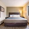 Отель Econo Lodge South Olathe, фото 34