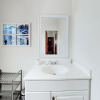 Отель Little Italy Bungalow 3 Bedrooms 1.5 Bathroom Home, фото 10