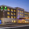 Отель Holiday Inn Express And Suites Ukiah, фото 1