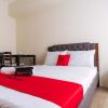 Отель RedDoorz Premium @ Vista Heights Legarda, фото 5