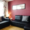 Отель The Gathering Chester 4 Sleeps 14 Very Close to City Centre Racecourse Within Walls, фото 4