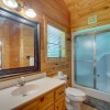Отель Sevierville Cabin w/ Hot Tub: 5 Mi to Pigeon Forge, фото 3
